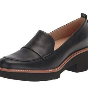 Naturalizer Darry Lug Sole Loafers